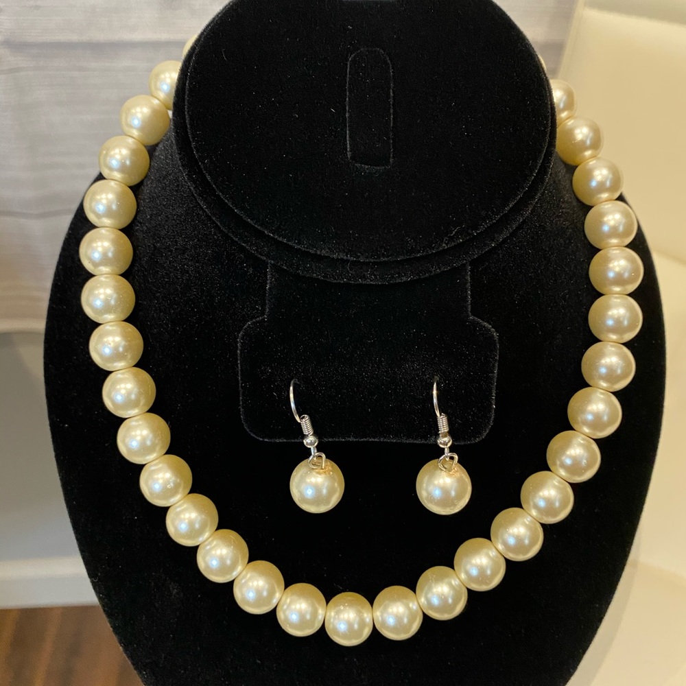 Necklace set - Picture 5 of 5